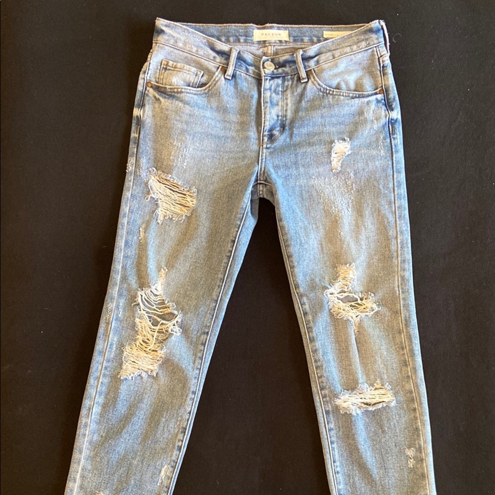 PacSun Boyfriend Distressed Light Wash Jeans Size 25